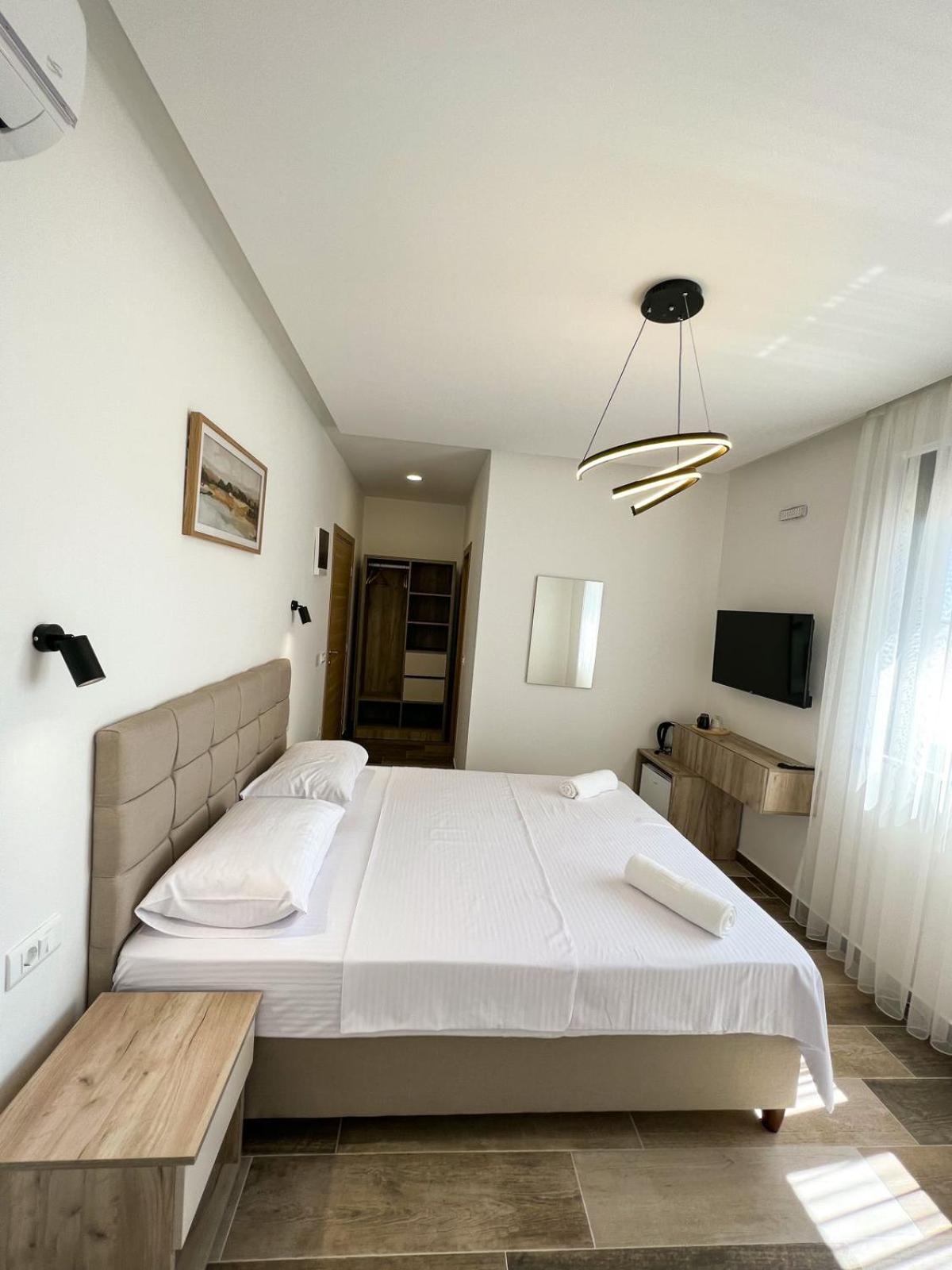 Square Residence Ulcinj Zewnętrze zdjęcie