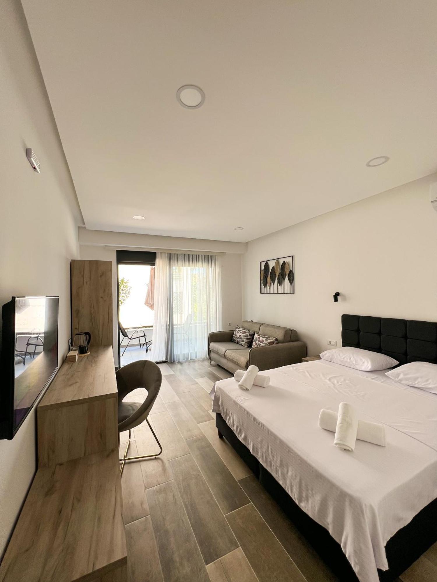 Square Residence Ulcinj Zewnętrze zdjęcie