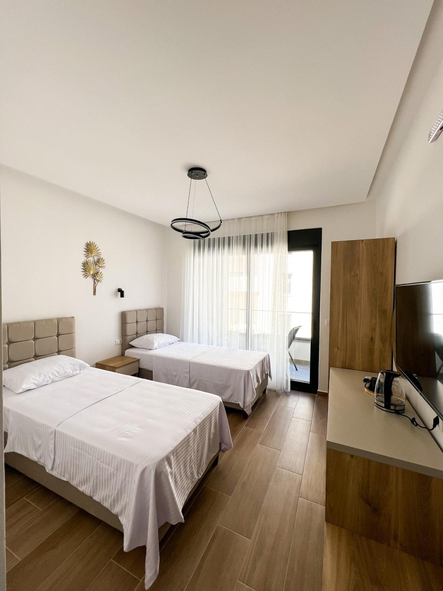 Square Residence Ulcinj Zewnętrze zdjęcie